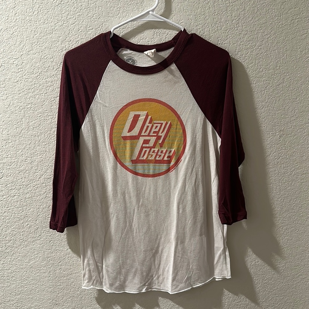 Obey 3/4 sleeve maroon sleeves